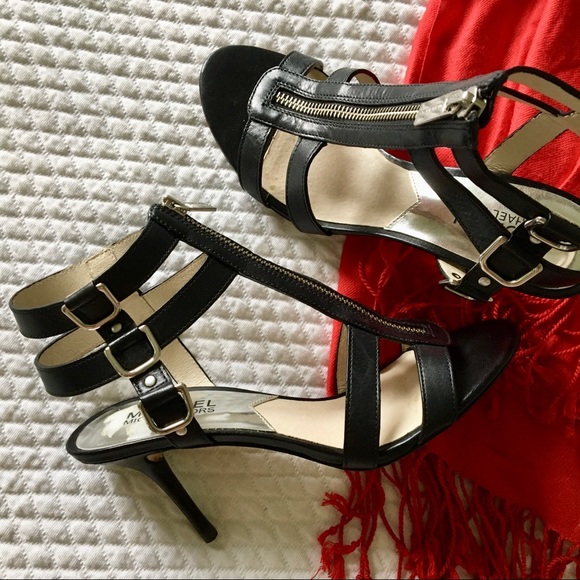 Sexy Michael Kors Heels - Picture 5 of 14